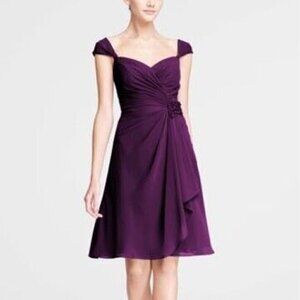 David's Bridal Women's Chiffon Sweetheart Short Dress Size 4 w. Cap Sleeves NWT